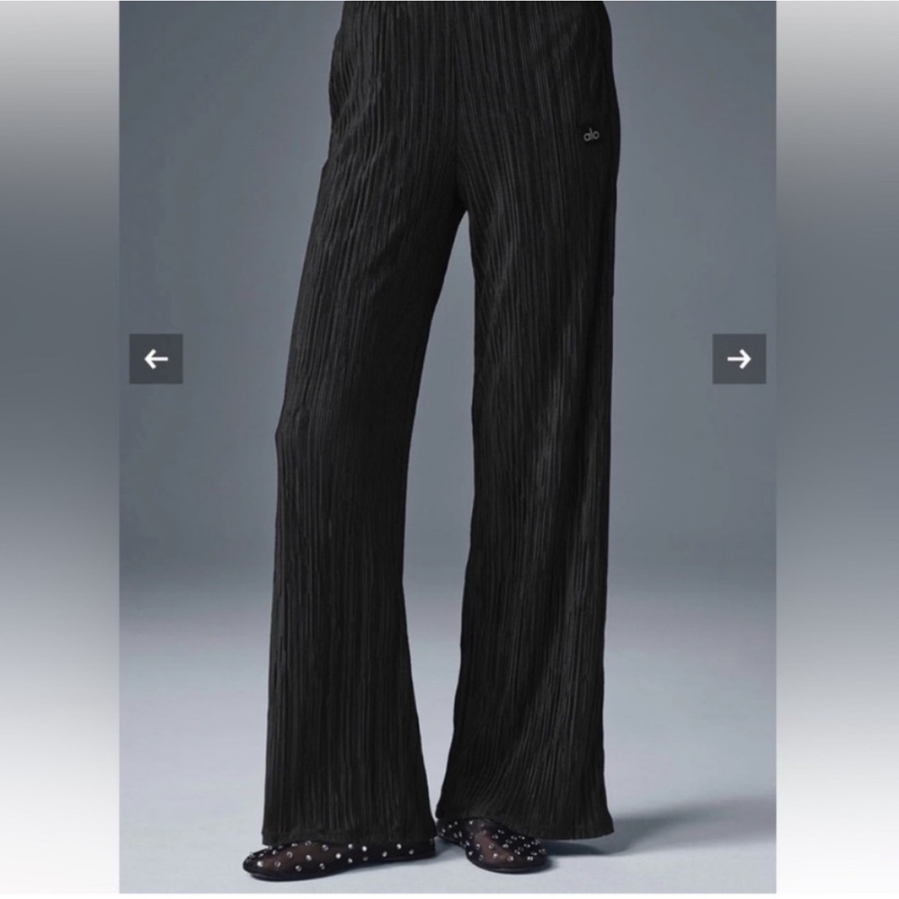ALO Yoga Black Flared Trousers